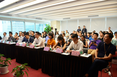 深耕“共享經濟+信息發布+大數據”，引領防走失穿戴設備新時代
